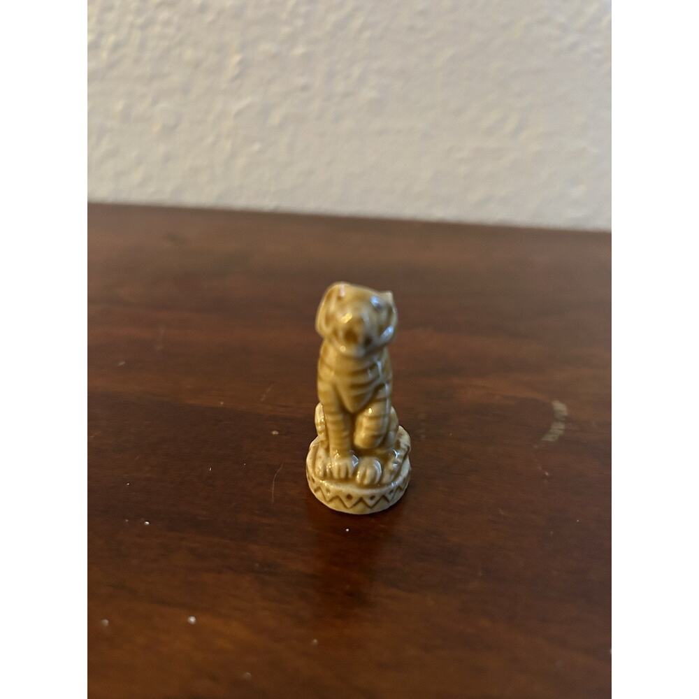 Vintage Wade England Miniature Porcelain Figurine Whimsies Circus Growling Tiger
